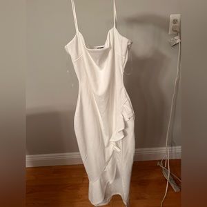 NWT: Add Some Flair Ruffle Detail Midi Dress